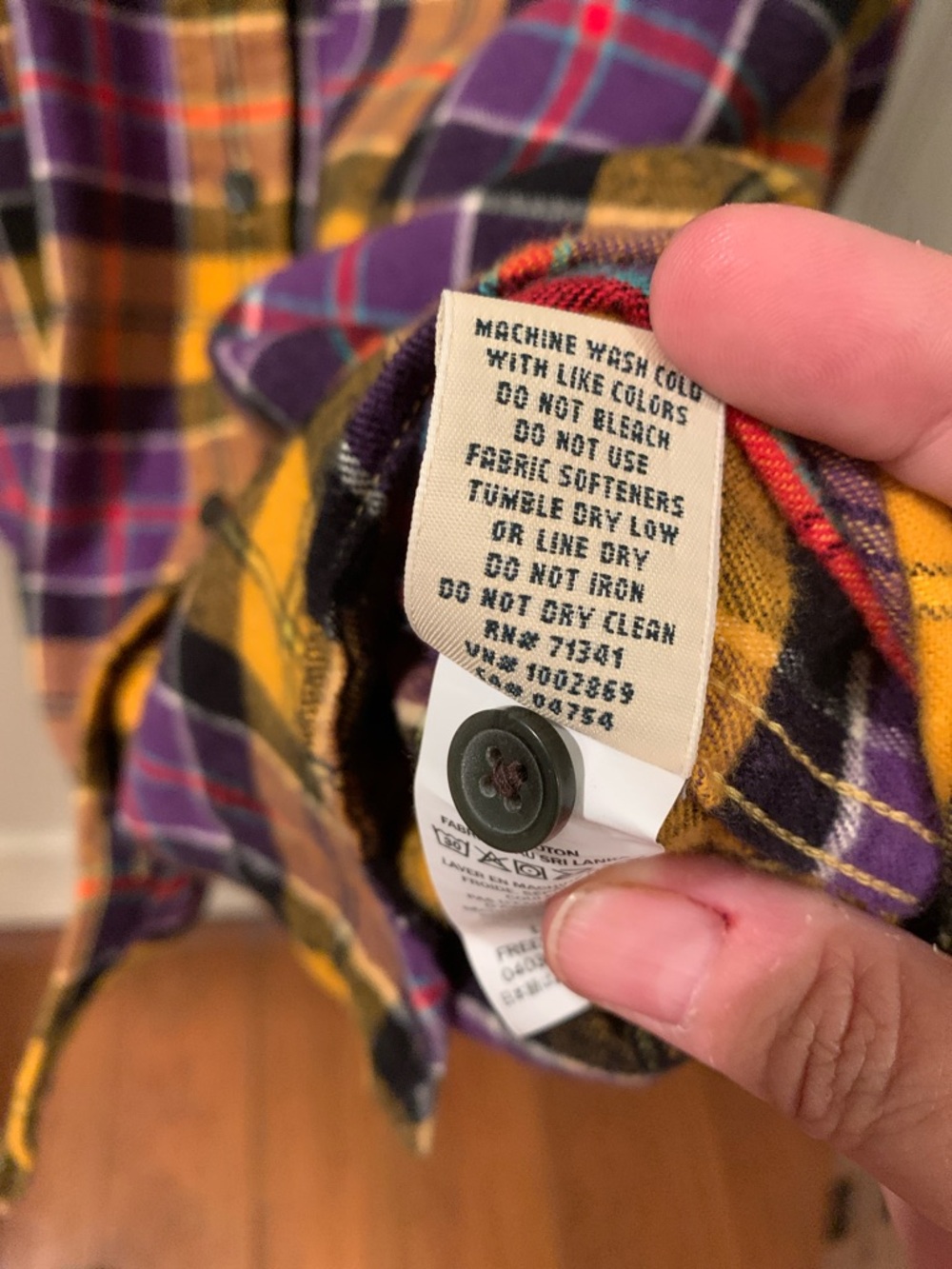 L.L. Bean Women’s Yellow/Purple Plaid Button-Down Shirt Large - Picture 8 of 9